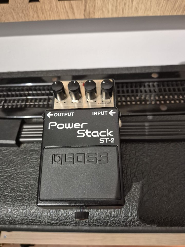 BOSS Power Stack ST-2 de segunda mano · Foto 3 de 5 · Valencia · 68 €