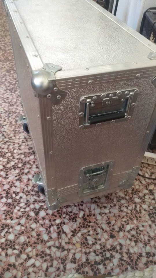 (O Cambio) Flight Case COMBO o pantalla