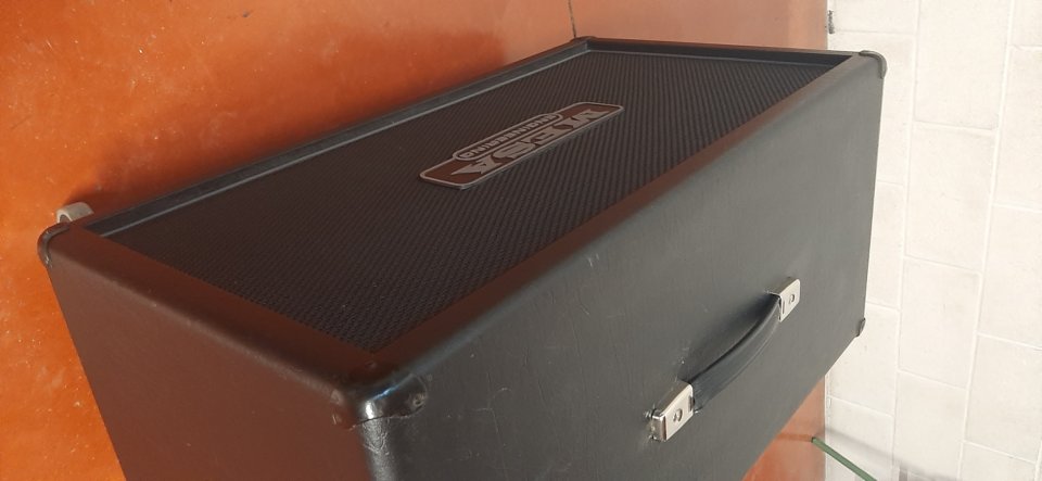 Pantalla mesa boogie rectifier 2x12 de segunda mano · Foto 3 de 5 · Navarra · 700 €
