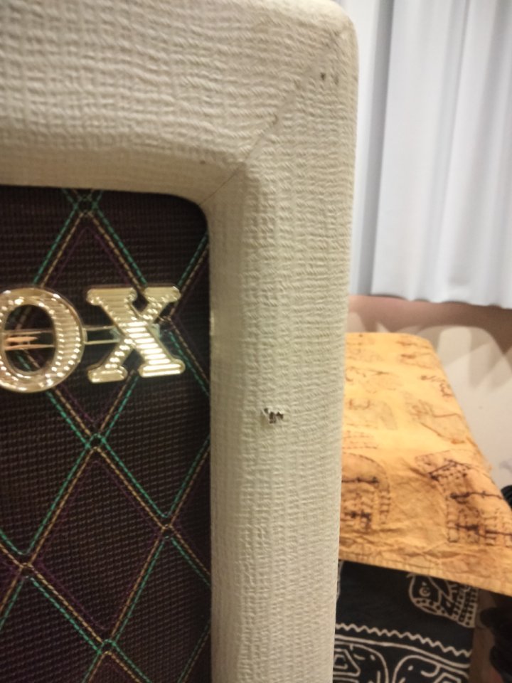 Amplificador de válvulas Vox AC4TV de segunda mano · Foto 7 de 7 · Zaragoza · 220 €