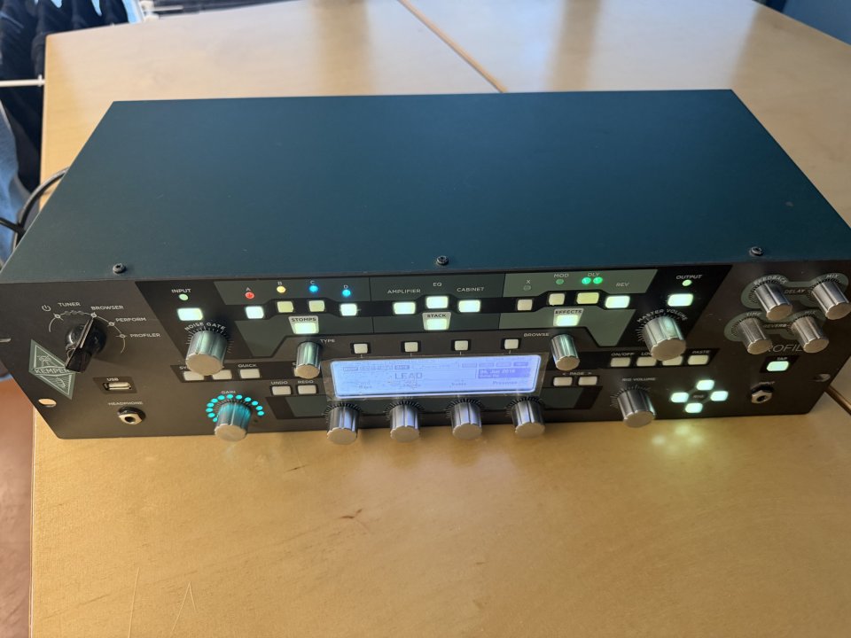 Kemper Profiler de segunda mano · Foto 3 de 4 · Madrid · 600 €