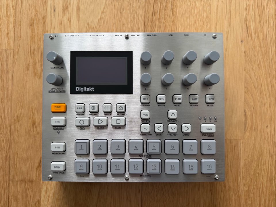Pack Elektron E25 Remix Trinity — Digitakt + Digitone + Syntakt edición limitada, mint de segunda mano · Foto 2 de 10 · Araba · 2500 €