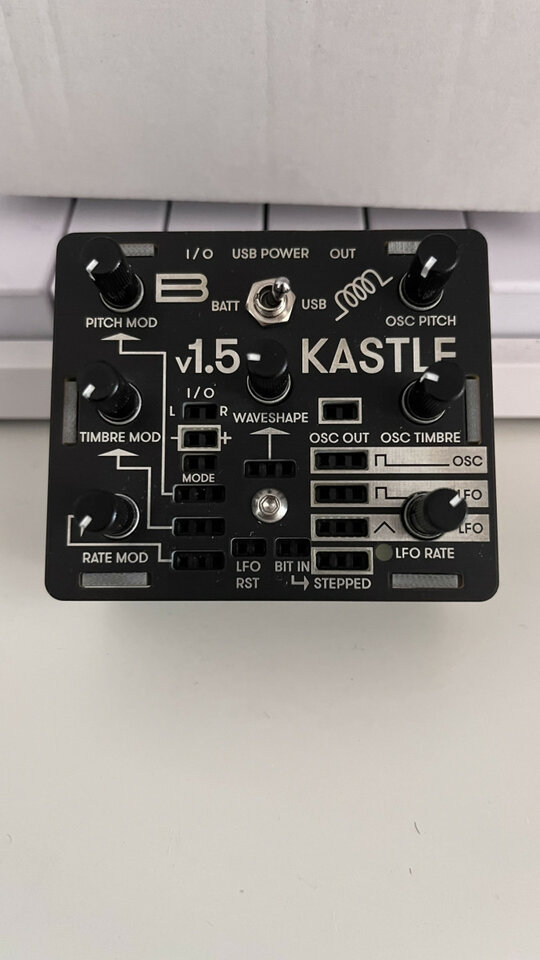 Kastle 1.5 SYNTH Lo-Fi