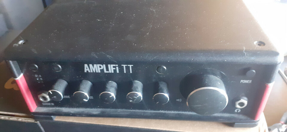 Line 6 AMPLIFI TT (cambio)