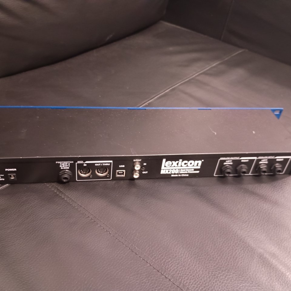 Léxicon MX 200 de segunda mano · Foto 5 de 6 · Málaga · 80 €