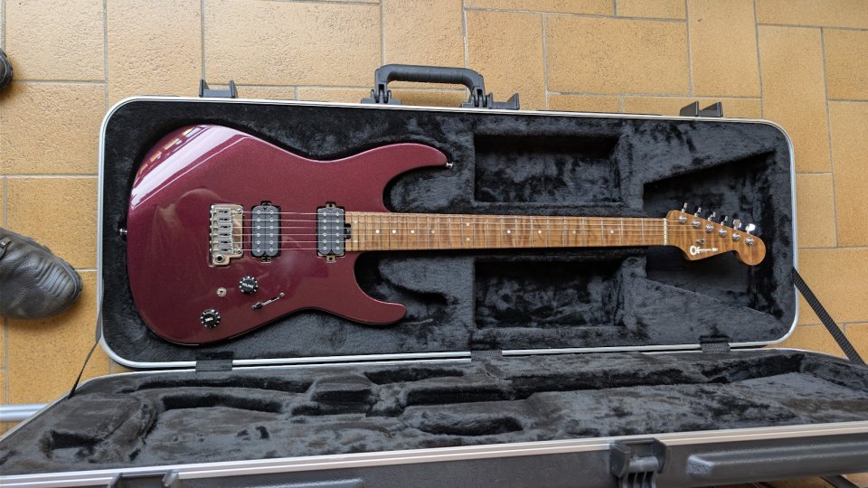 Charvel - USA Select DK24 HH 2PT CM (2023) de segunda mano · Foto 3 de 7 · Barcelona · 2500 €