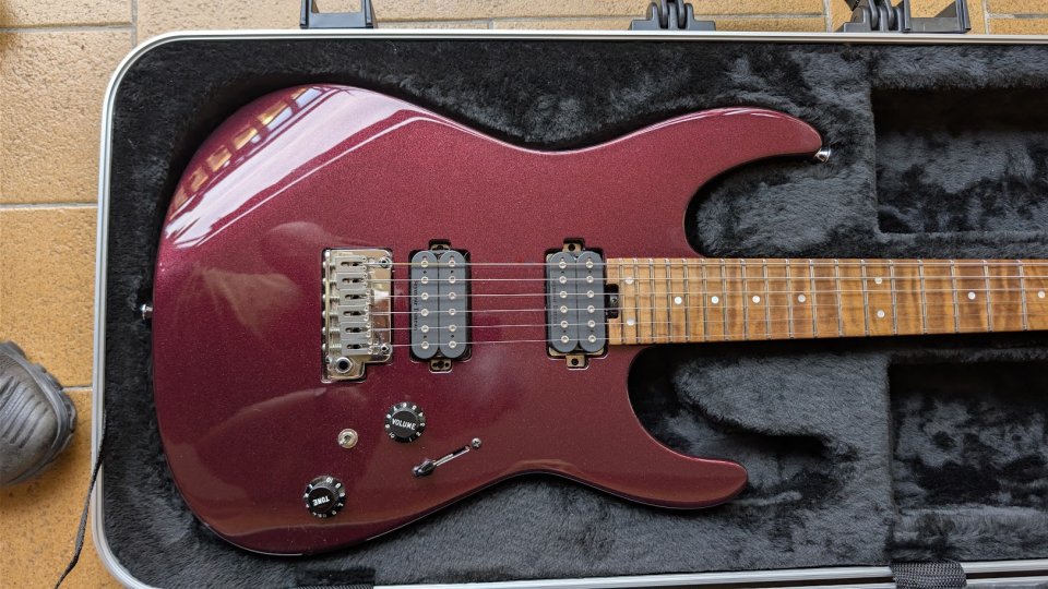 Charvel - USA Select DK24 HH 2PT CM (2023) de segunda mano · Foto 4 de 7 · Barcelona · 2500 €