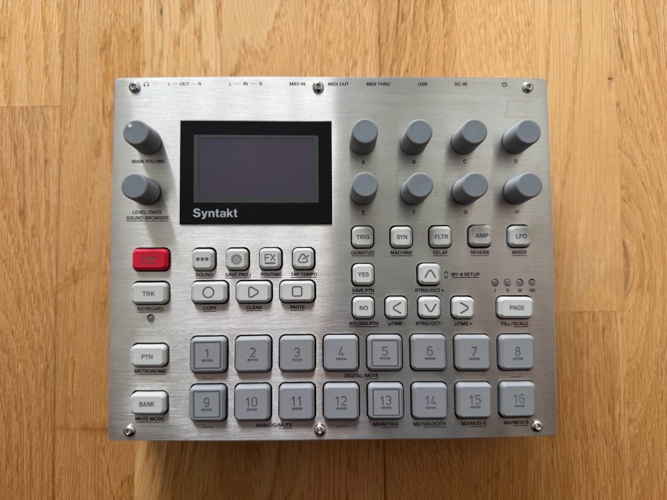 Pack Elektron E25 Remix Trinity — Digitakt + Digitone + Syntakt edición limitada, mint de segunda mano · Foto 4 de 10 · Araba · 2500 €