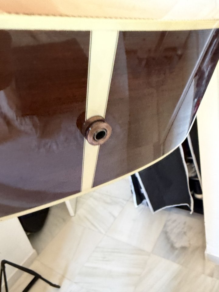 Martin HD-28 USA con pastilla instalada de segunda mano · Foto 6 de 6 · Málaga · 2900 €