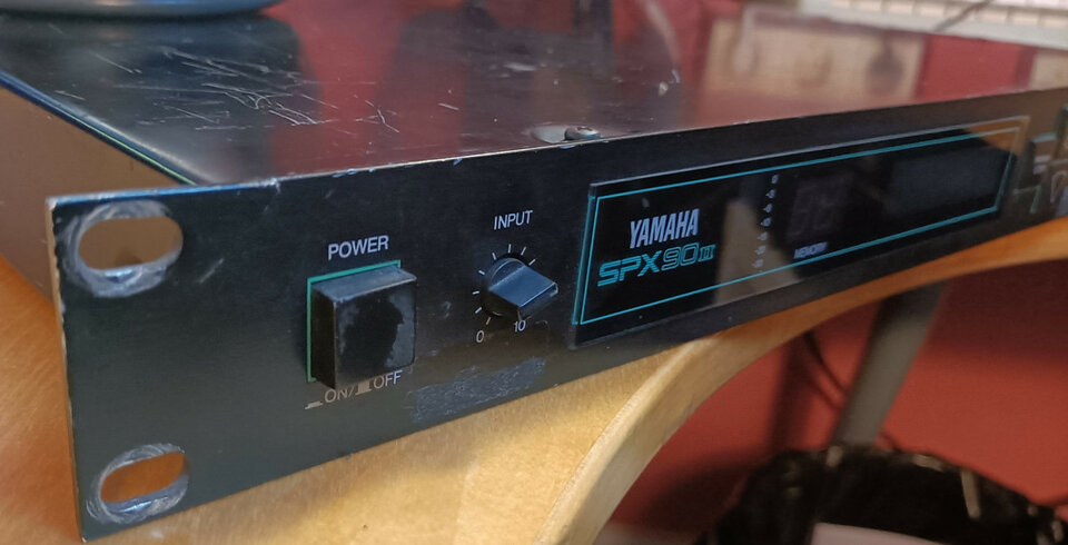 Multi Efectos Yamaha SPX90II