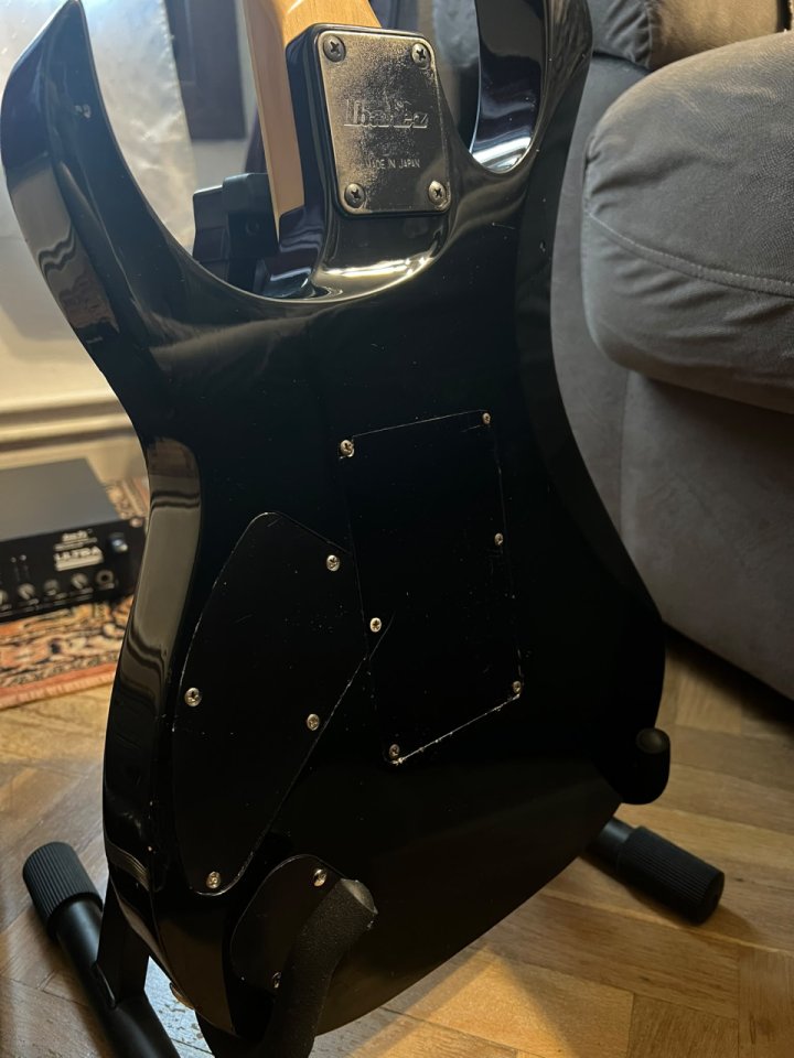 Ibanez rg760/570 de segunda mano · Foto 3 de 10 · Barcelona · 650 €