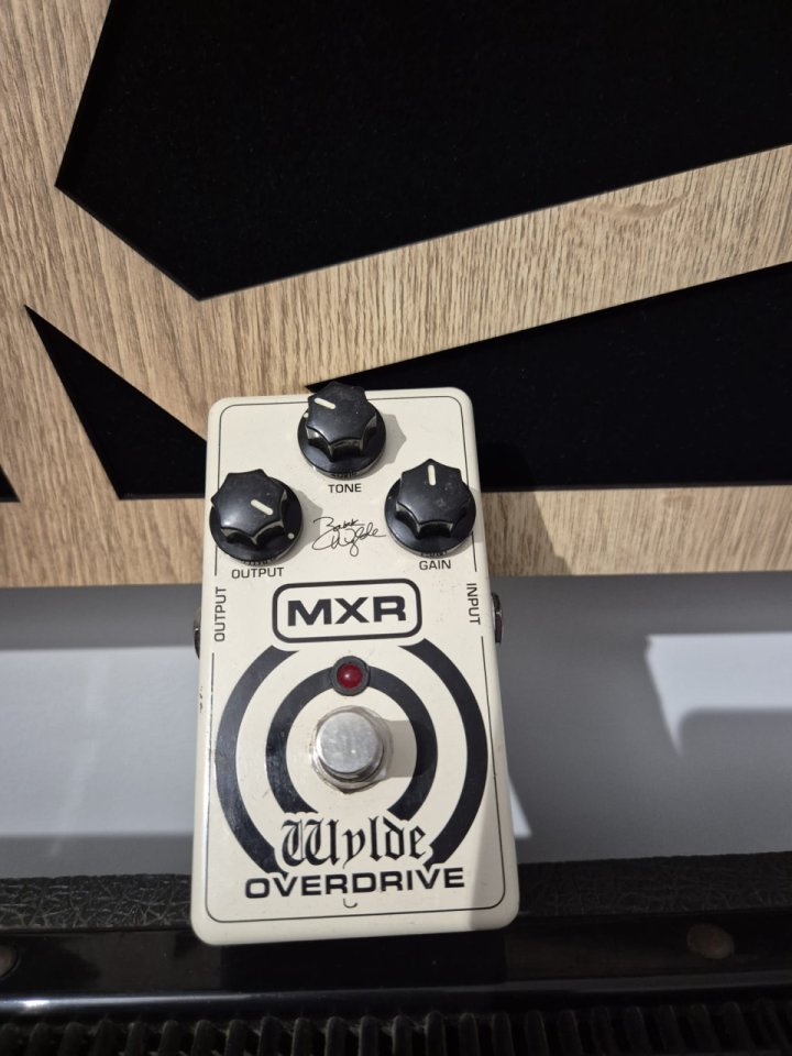 MXR ZW44 Zakk Wylde Signature de segunda mano · Foto 1 de 3 · Valencia · 80 €
