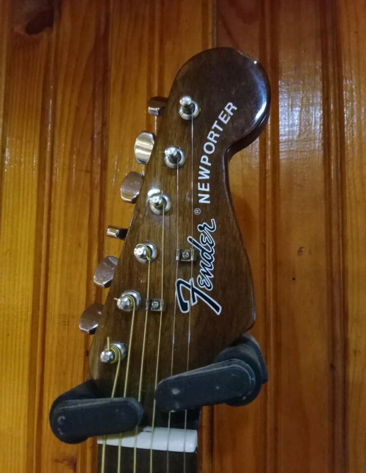 Fender newporter de segunda mano · Foto 3 de 5 · Pontevedra · 450 €