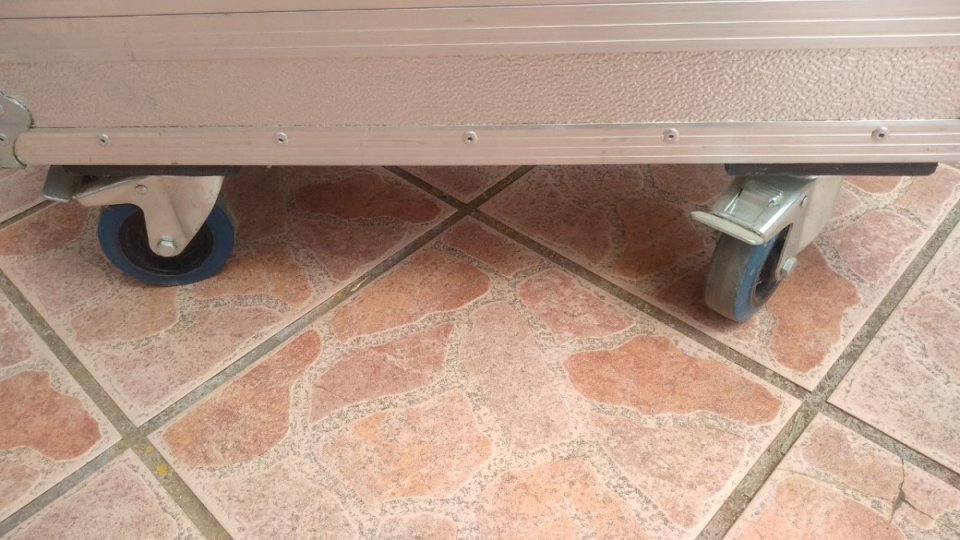 (O Cambio) Flight Case COMBO o pantalla