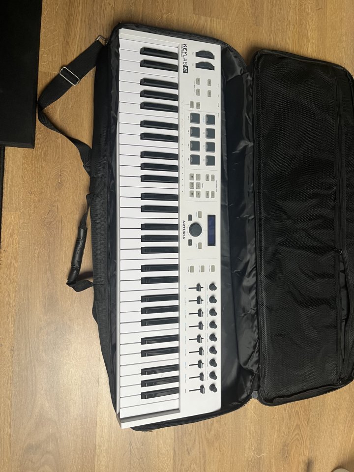Arturia keylab essental 61