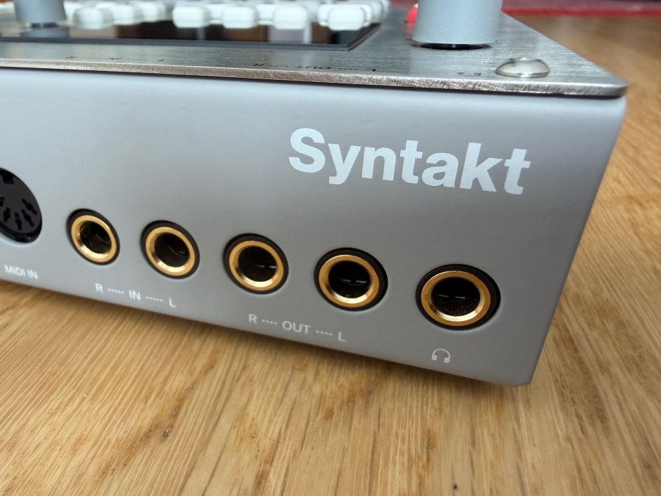 Pack Elektron E25 Remix Trinity — Digitakt + Digitone + Syntakt edición limitada, mint de segunda mano · Foto 9 de 10 · Araba · 2500 €