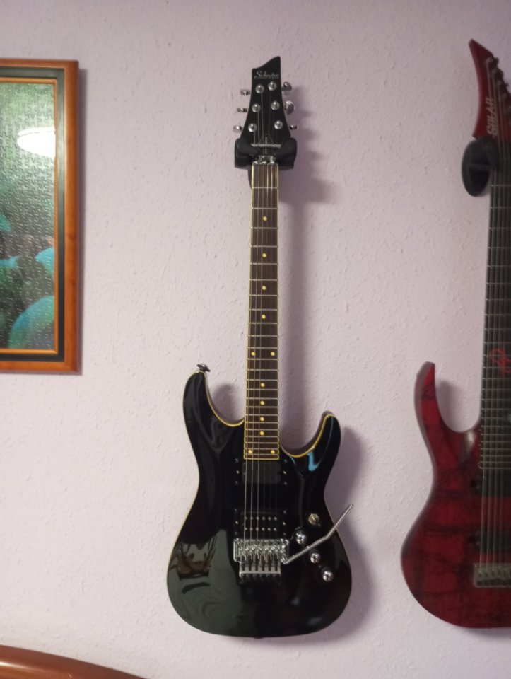 Schecter C1 standard fr de segunda mano · Foto 1 de 8 · Bizkaia · 499 €