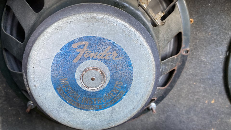 Fender Vibrolux Reverb Silverface 1979 de segunda mano · Foto 4 de 5 · Málaga · 2300 €