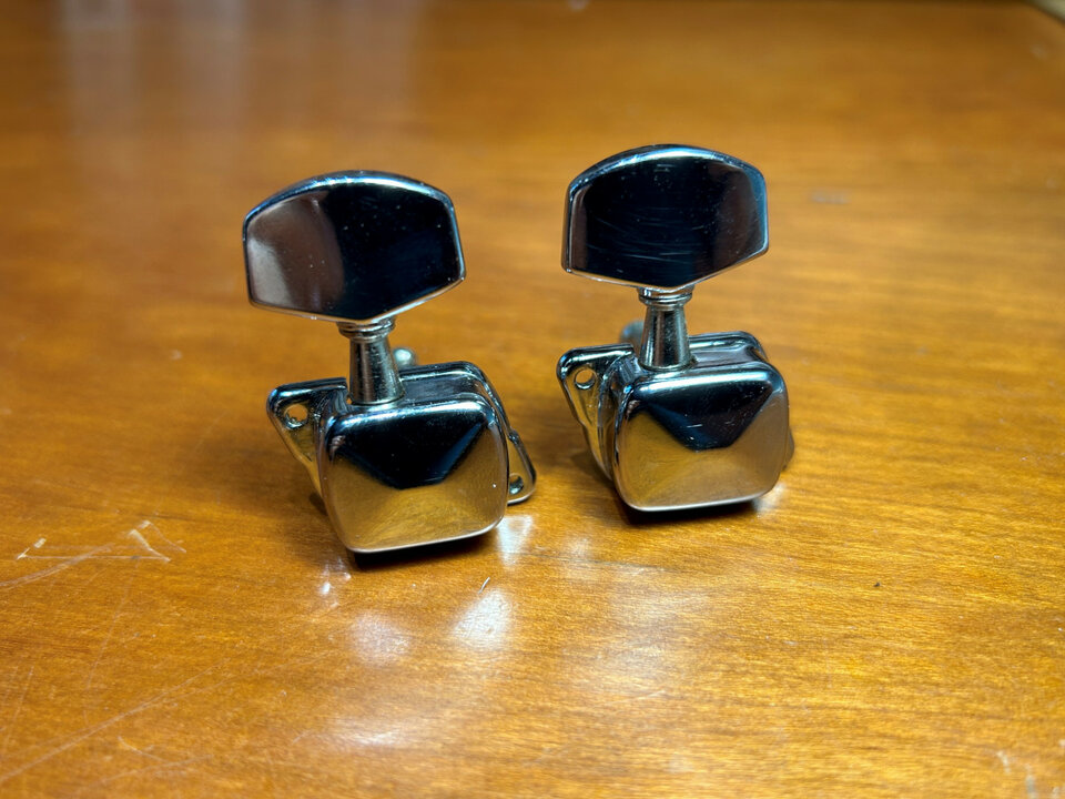 2x Afinadores Clavijas tipo trapezoidal Jin Ho J-21