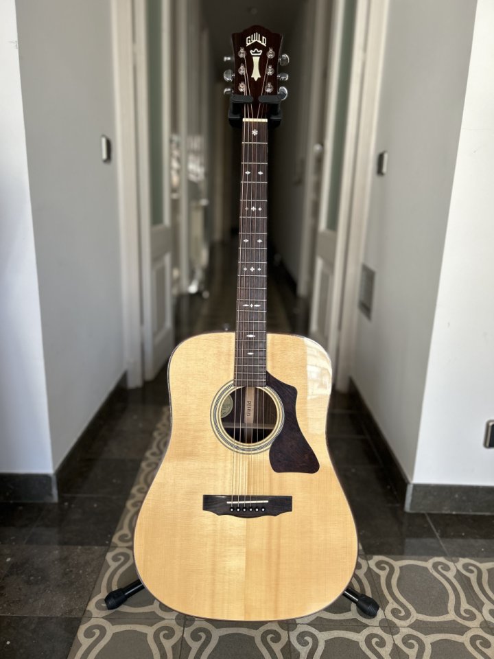 Guild GAD-50E NAT (electro-acústica dreadnought) de segunda mano · Foto 1 de 10 · Barcelona · 650 €