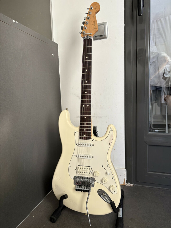 Fender Stratocaster Richie Sambora made in México