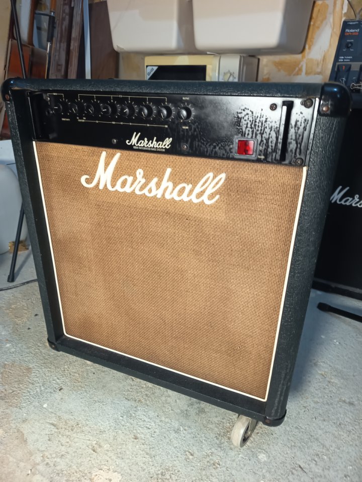 Marshall 5510 Amplificador de bajo de segunda mano · Foto 6 de 6 · Valencia · 350 €