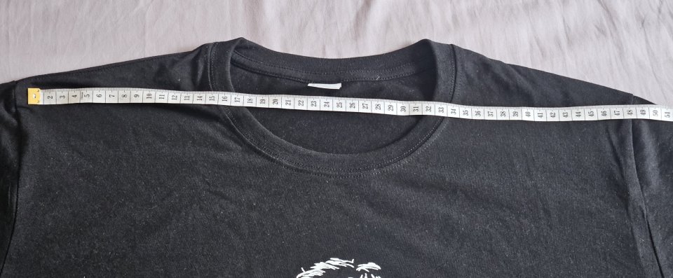 Camiseta Abraham Lincoln con Guitarra Electrica de segunda mano · Foto 6 de 8 · Valencia · 15 €
