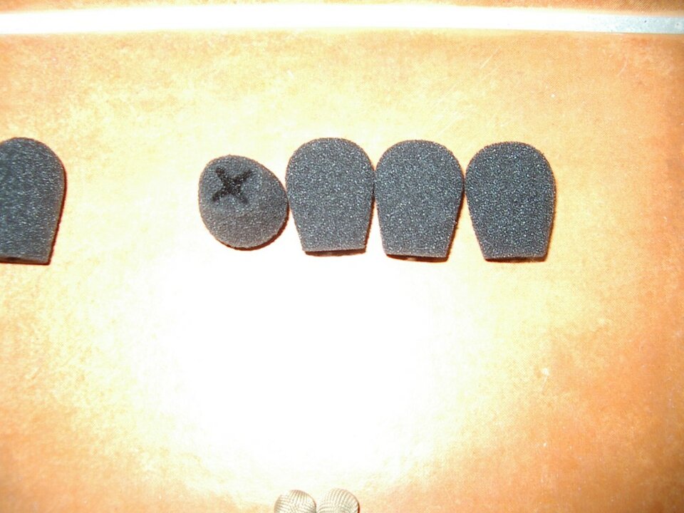 Antivientos y capuchones de Sennheiser (Para diademas, lavaliers y cápsulas Sennheiser)