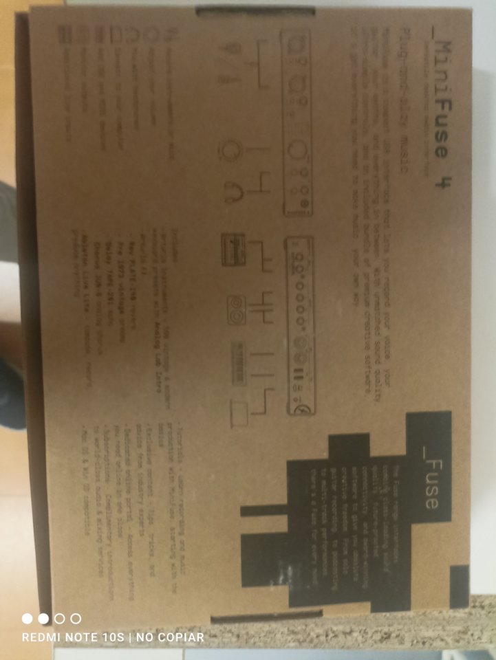 Arturia minifuse 4 white interfaz àudio 4 canales