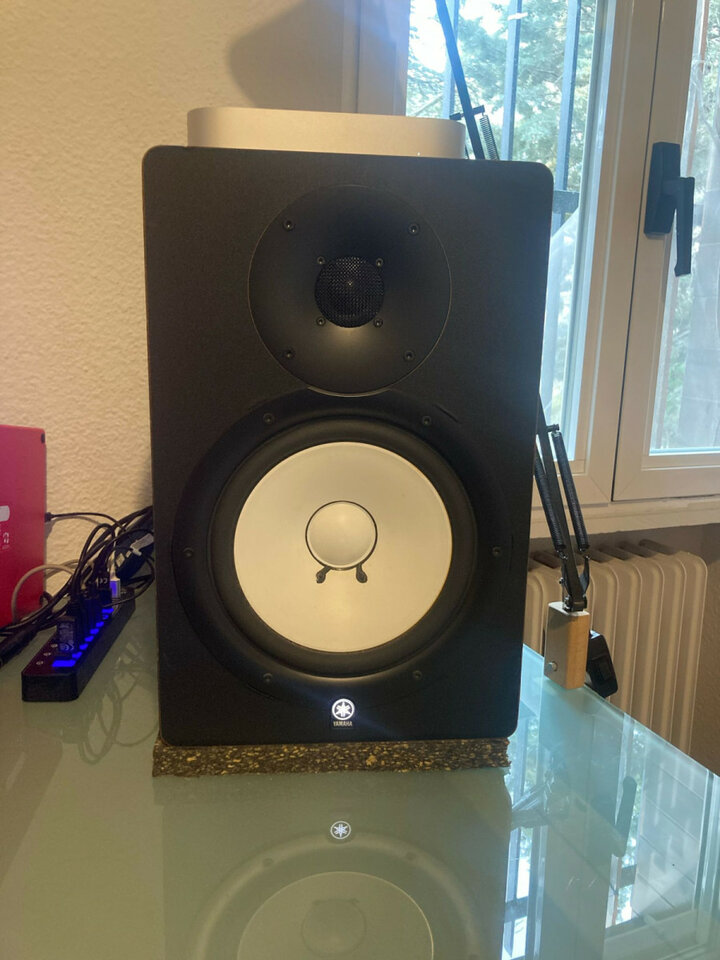 Yamaha HS8 pareja de segunda mano · Foto 7 de 8 · Madrid · 320 €
