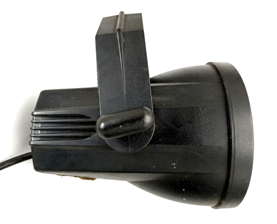 Foco LED PAR-36 RGB / DMX de segunda mano · Foto 8 de 9 · Cantabria · 25 €