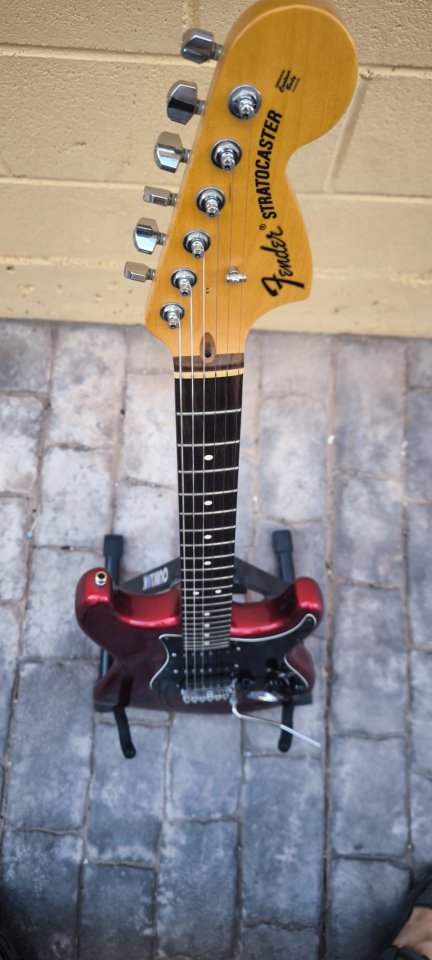 Vendo/cambio Fender Strat USA, VegaTraem, Dimarzio, Hipshot de segunda mano · Foto 4 de 10 · Zaragoza · 1300 €