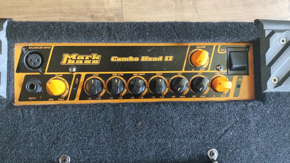 Markbass CMD 121 de segunda mano · Foto 4 de 5 · Madrid · 550 €