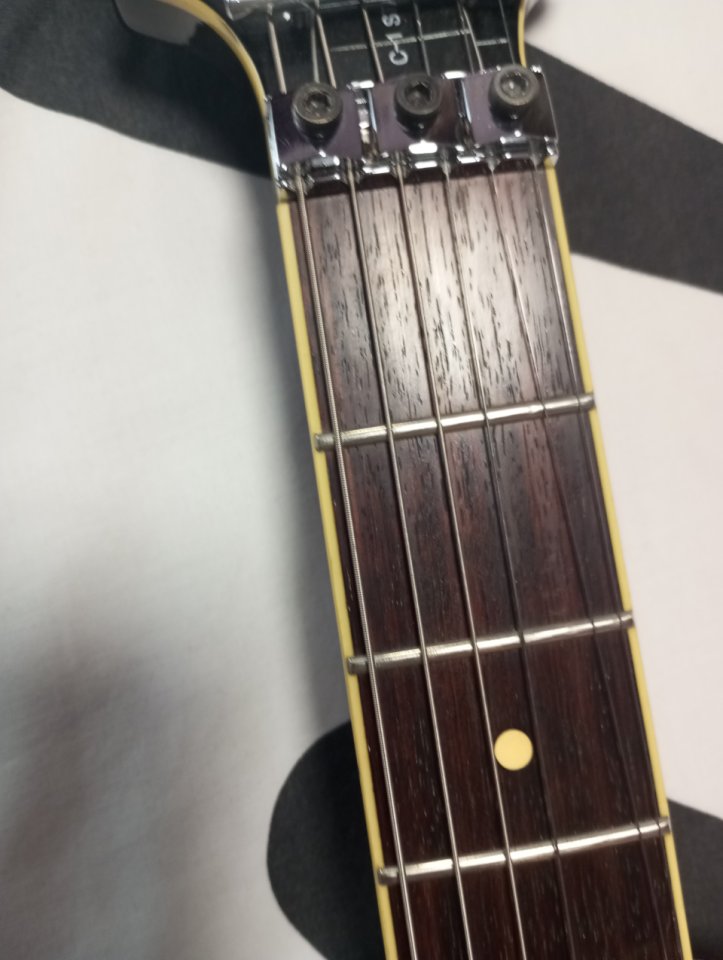 Schecter C1 standard fr de segunda mano · Foto 6 de 8 · Bizkaia · 499 €