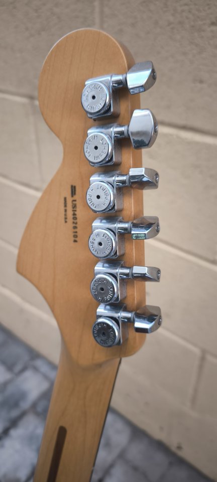 Vendo/cambio Fender Strat USA, VegaTraem, Dimarzio, Hipshot de segunda mano · Foto 7 de 10 · Zaragoza · 1300 €