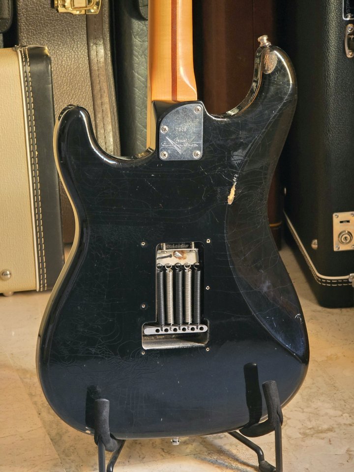 Fender Stratocaster CS de segunda mano · Foto 5 de 6 · Málaga