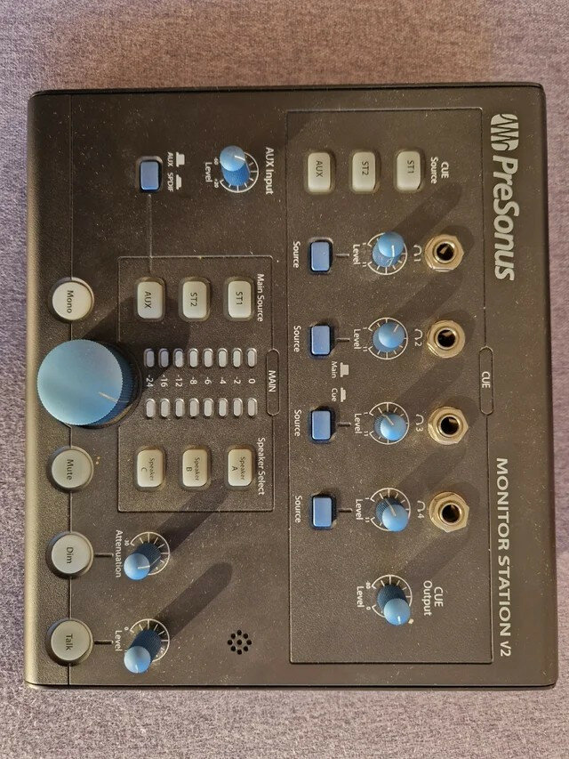 Presonus Monitor Station v2