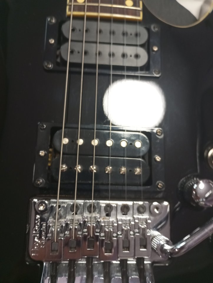 Schecter C1 standard fr de segunda mano · Foto 7 de 8 · Bizkaia · 499 €