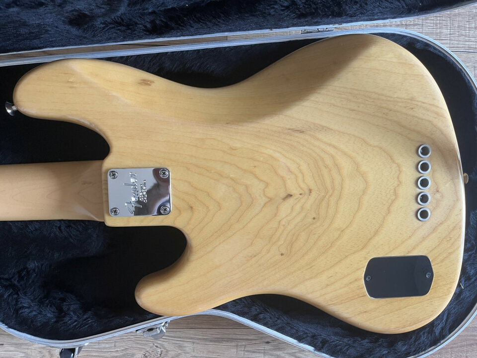 Fender American Deluxe Jazz Bass