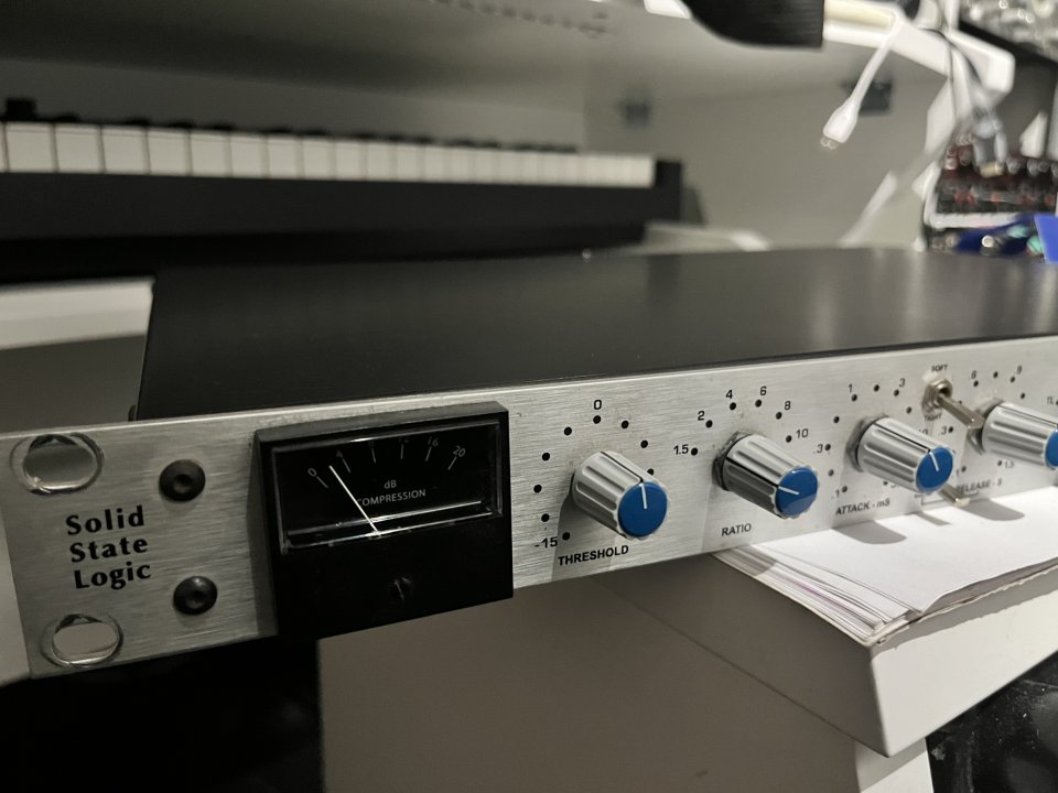 SSL bus compressor clon