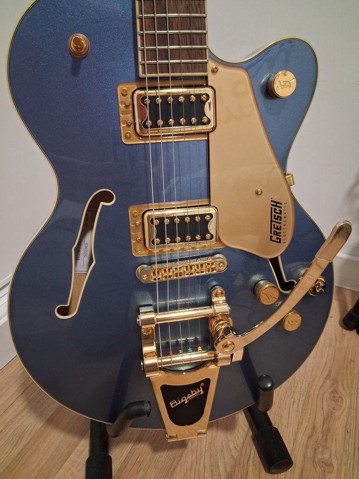 Gretsch G5655TG Electromatic® Center Block Jr. Single-Cut with Bigsby® and Gold Hardware Model: 2509700566