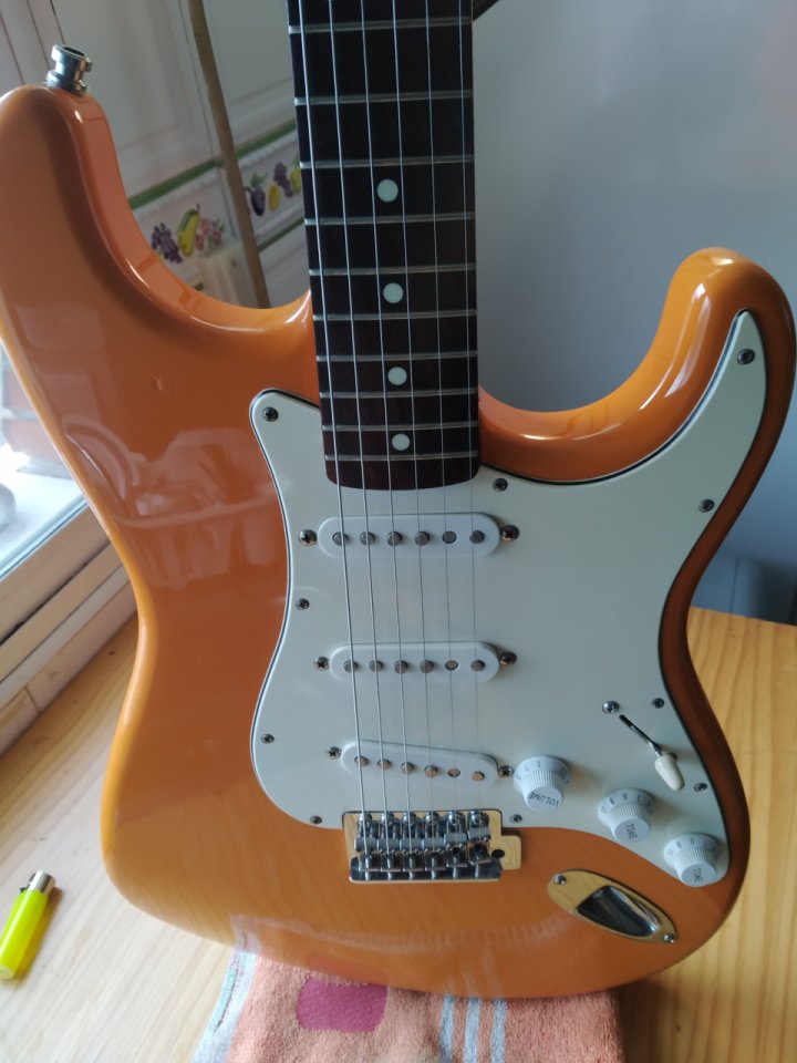 Fender Stratocaster ST-43 Japón