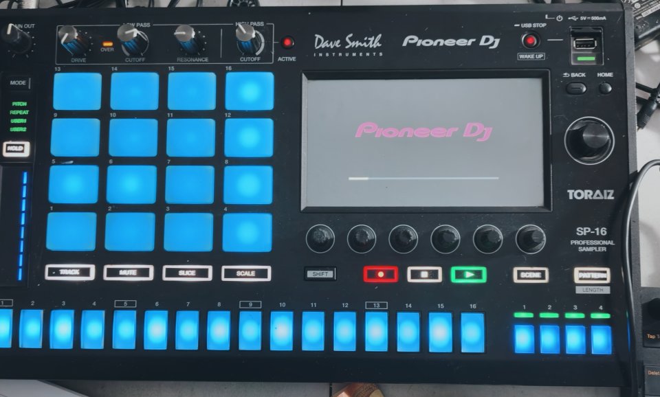 Pioneer toraiz sp-16