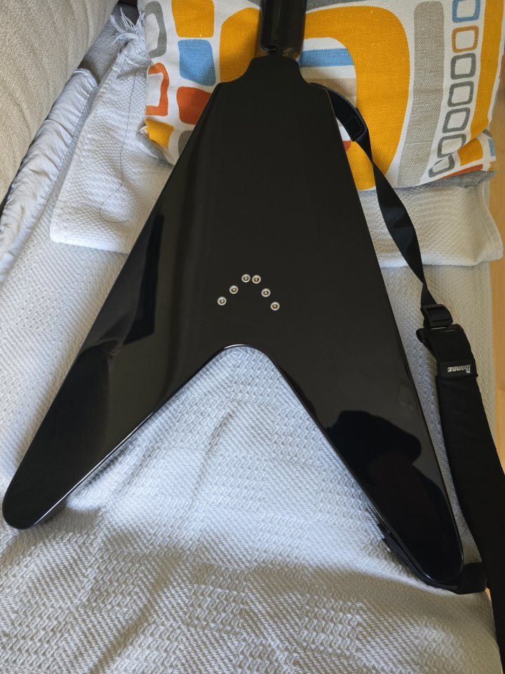 Epiphone Flying V Ebony negra estilo Gibson nueva de segunda mano · Foto 7 de 9 · Asturias · 400 €