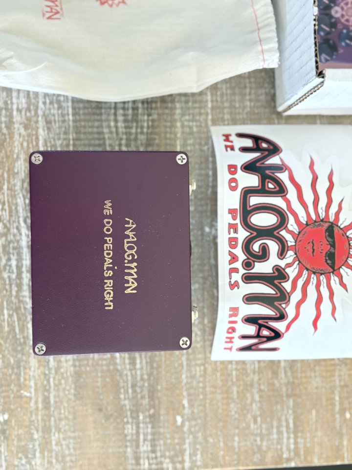 Analogman King of Tone v4 de segunda mano · Foto 2 de 3 · Pontevedra · 800 €