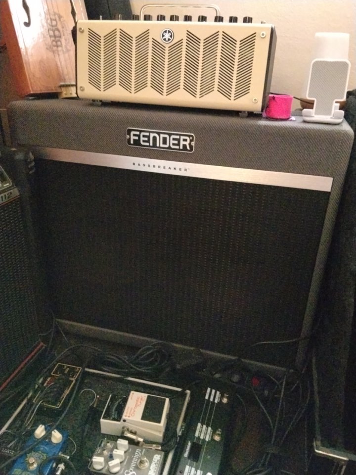 Fender Bassbreaker 45W O CAMBIO de segunda mano · Foto 1 de 2 · Málaga · 675 €