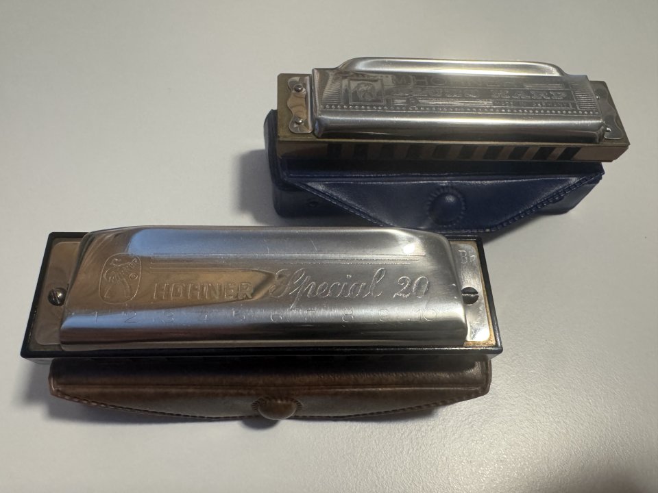 Amónicas de blues de segunda mano · Foto 2 de 6 · Madrid · 1 €