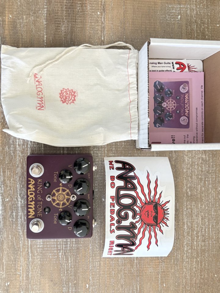 Analogman King of Tone v4 de segunda mano · Foto 3 de 3 · Pontevedra · 800 €