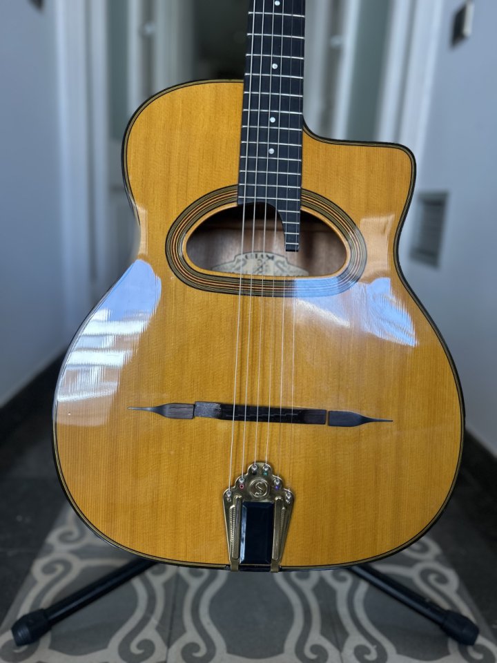 Gitane D-500 (guitarra manouche) de segunda mano · Foto 5 de 10 · Barcelona · 600 €