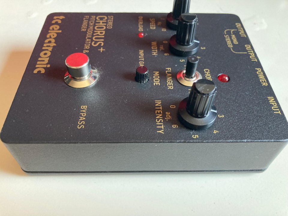 TC Electronic Chorus/Flanger SCF Gold Reedición de segunda mano · Foto 5 de 7 · Bizkaia · 60 €